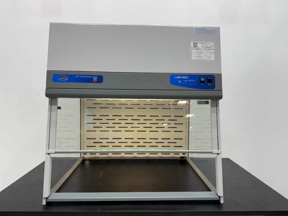 Image of Labconco XPert 3' Filtered Balance Enclosure